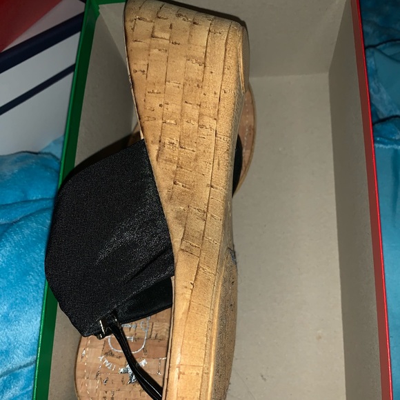 Italian Comfort Wedge - Picture 3 of 3